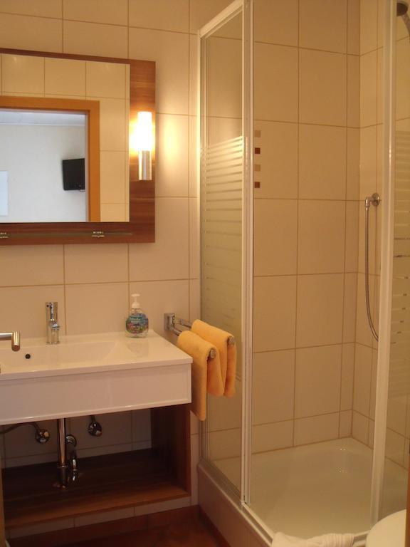 Aktivpension Regenbogen Виллинген Номер фото